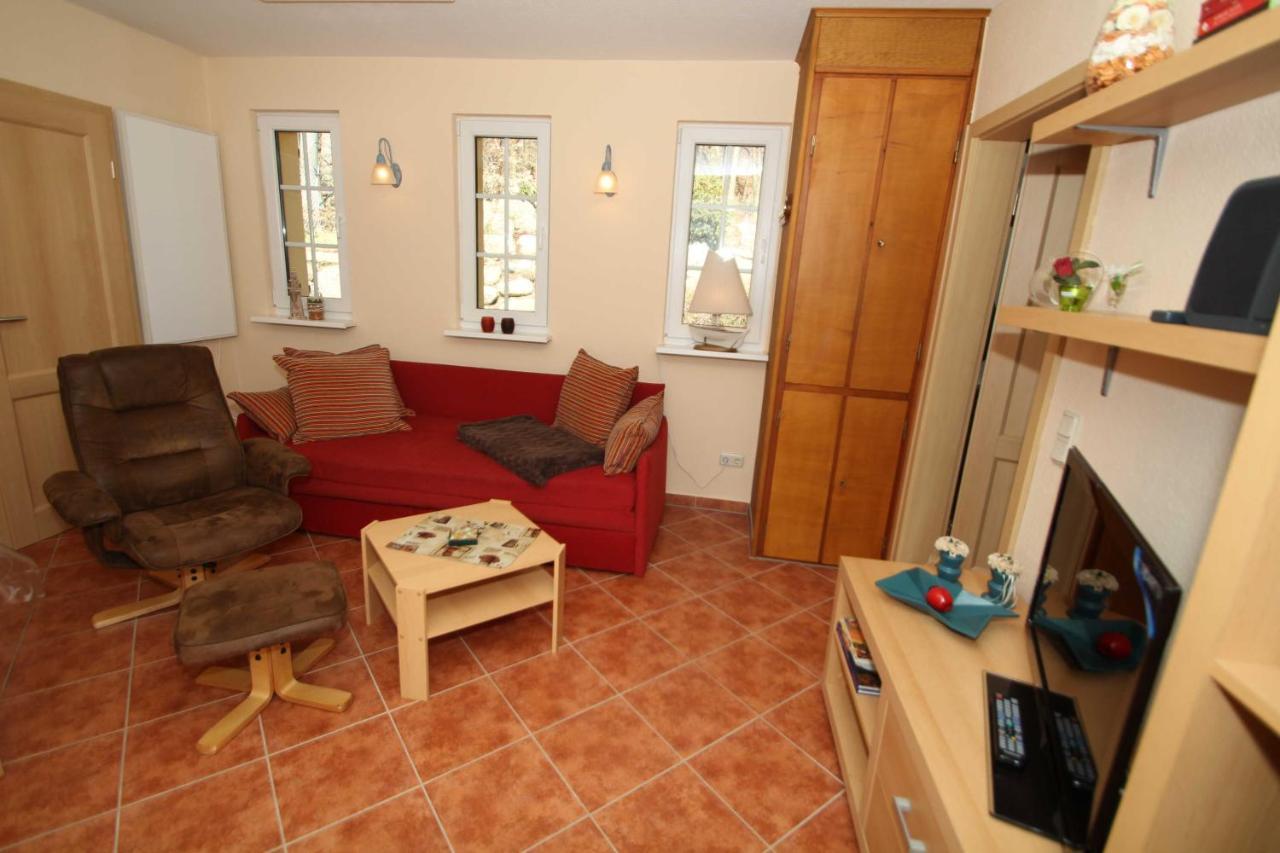 Ferienhaus Sommertied Sellin  Екстериор снимка